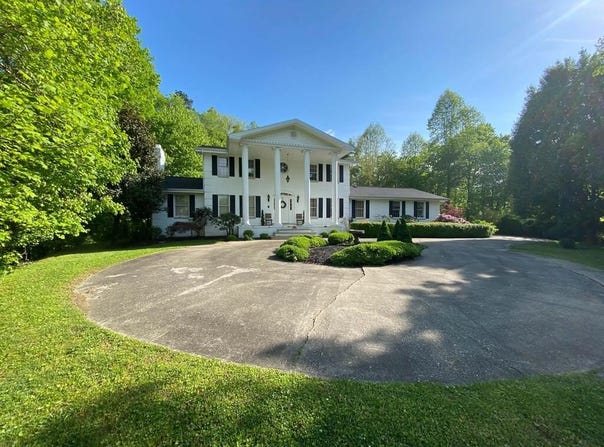 111 Paradise Acres, Hager Hill, KY 41222