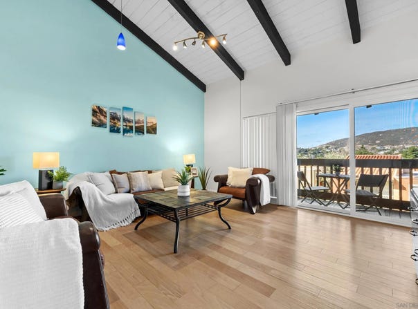 17141 W Bernardo Dr, San Diego, CA 92127