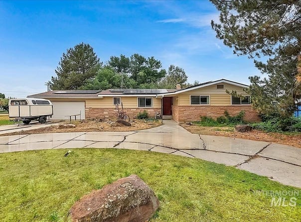 22081 Jeanne, Caldwell, ID 83607