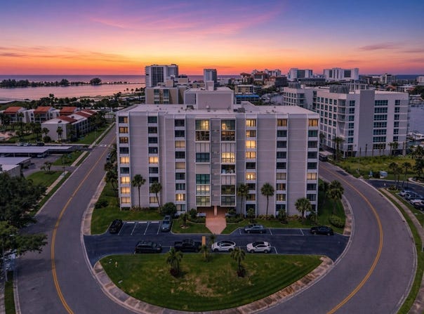 855 BAYWAY Boulevard, CLEARWATER BEACH, FL 33767