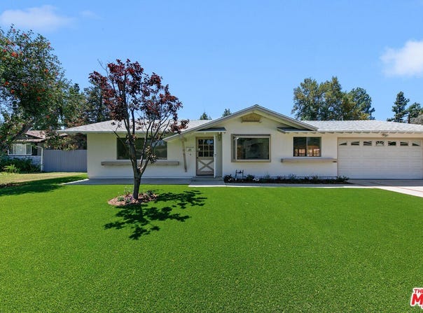 22848 Cohasset St, West Hills, CA 91307