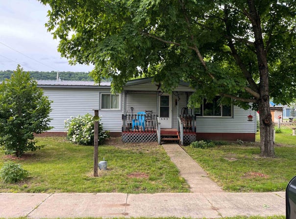 603 Main Street, Avoca, WI 53506