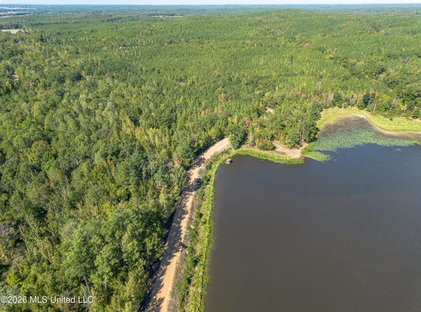 Lake Road, Duck Hill, MS 38925