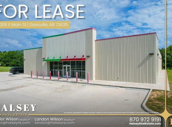 306 E Main St, Gassville, AR 72635