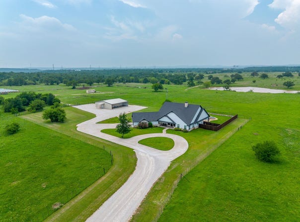 733 Fm 2652, Graham, TX 76450