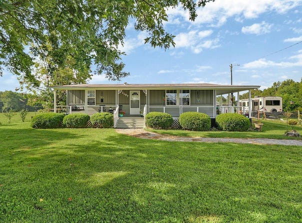 1197 Campground Road, Clarkrange, TN 38553