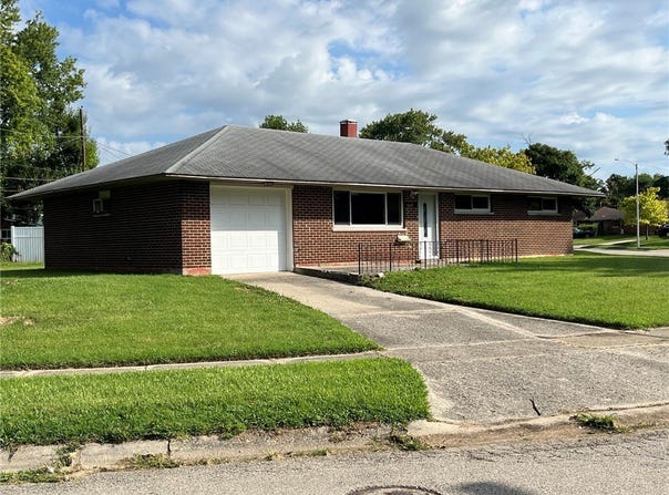 5669 Traymore Drive, Huber Heights, OH 45424