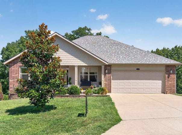 200 North Point Court, Branson, MO 65616