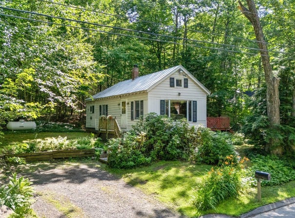 247 Lake View Drive, Smithfield, ME 04978