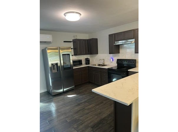 300 E Ave, Ballinger, TX 76821