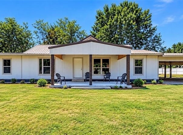 502 Creek AVE, Sallisaw, OK 74955