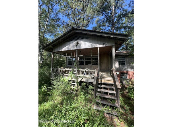 15546 Broadus Road, Saucier, MS 39574