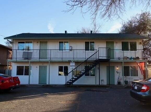 1075 Le Brun Lane, Redding, CA 96002