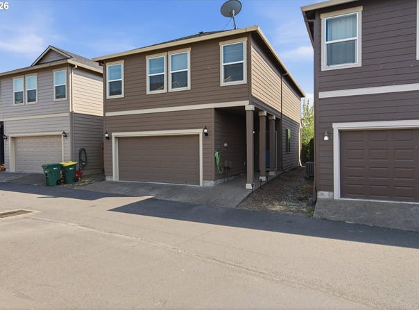 2967 25TH Ave, ForestGrove, OR 97116