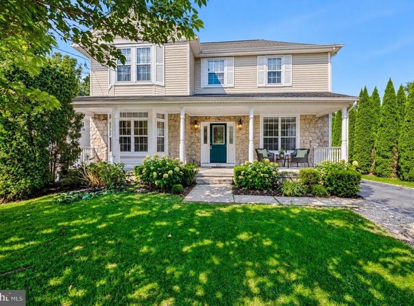805 MILMONT AVE, SWARTHMORE, PA 19081