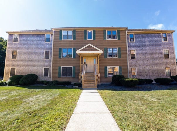 25 Eagle, Brockton, MA 02301
