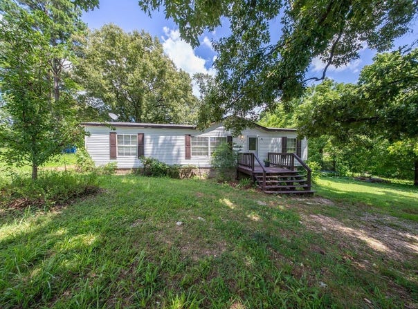 155 N 12th Street, Mammoth Spring, AR 72554