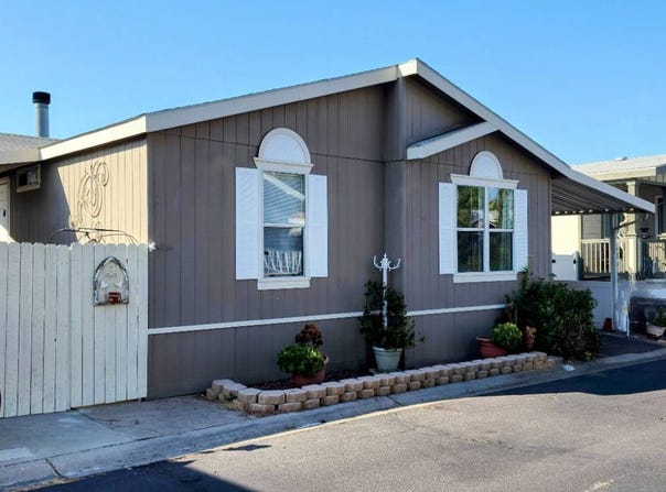 13217 Aurora Dr, El Cajon, CA 92021