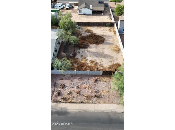 8654 W EARLL Drive, Phoenix, AZ 85037