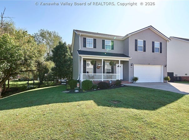 648 Overlook Drive, Hurricane, WV 25526