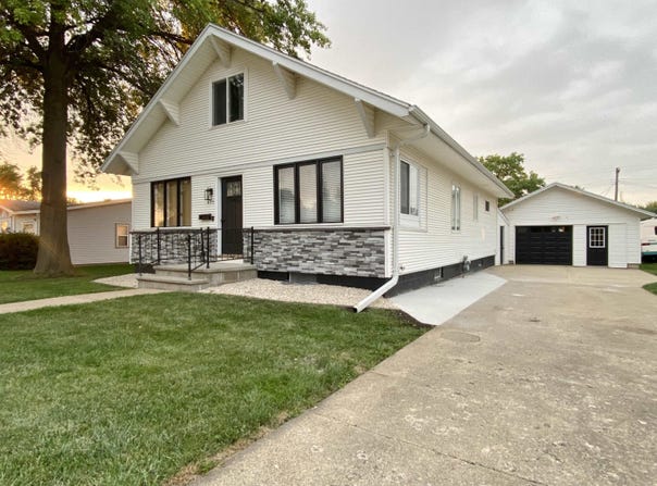 415 7th St SW, LeMars, IA 51031