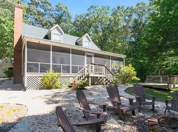 705 Skipjack Lane, Heathsville, VA 22473