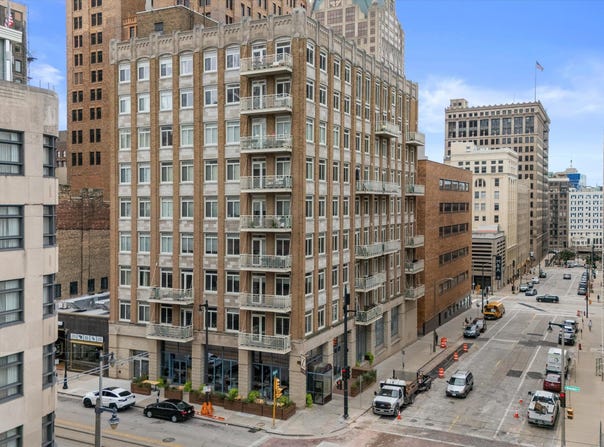 741 N Milwaukee St, Milwaukee, WI 53202