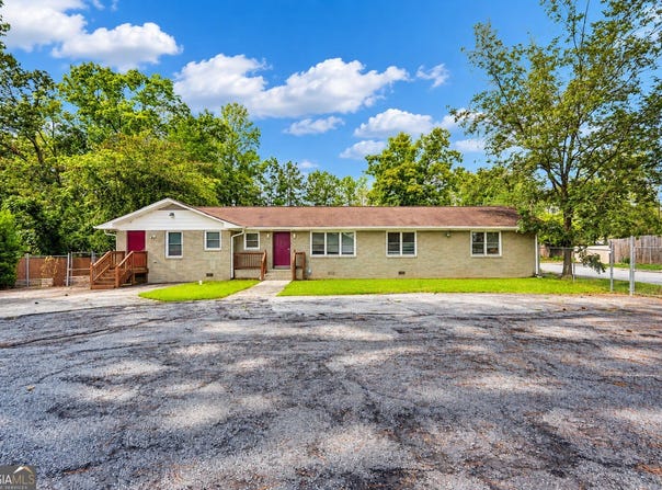 2561 Jerome Road, Atlanta, GA 30349