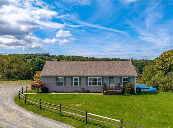 123 Factory Hollow Road, Valley Falls, NY 12185