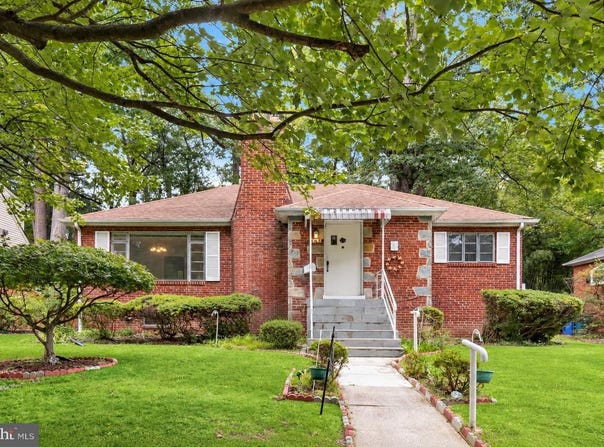 6603 WELLS PKWY, UNIVERSITY PARK, MD 20782