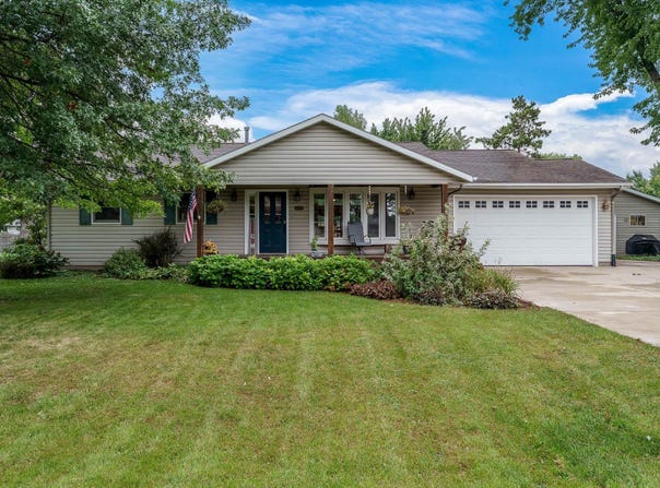 5810 VESPER Drive, SOUTH BELOIT, IL 61080
