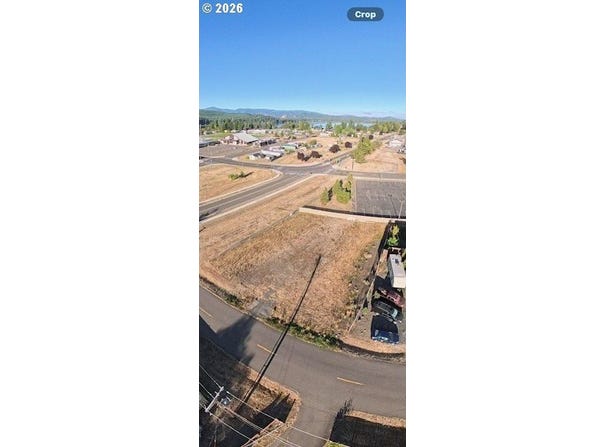 Hyland Dr, Lowell, OR 97452