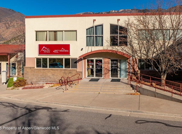 100 Midland Avenue, Glenwood Springs, CO 81601