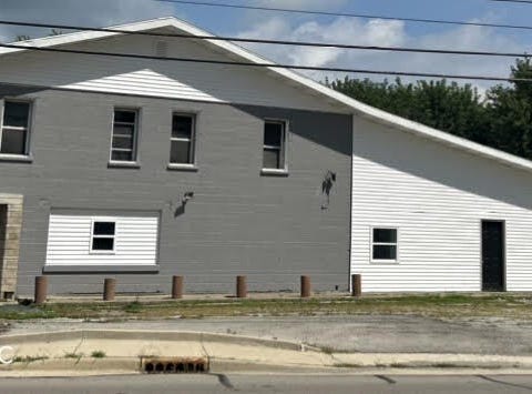 2702 Broad Street, New Castle, IN 47362