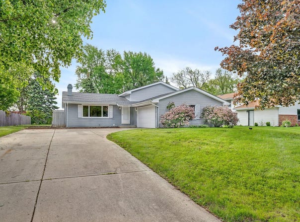 24253 S Edwin Drive, Channahon, IL 60410