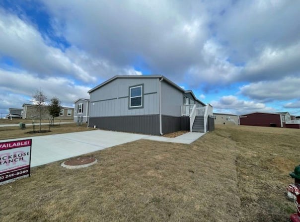 14 Open Range Trail, Willis, TX 77318