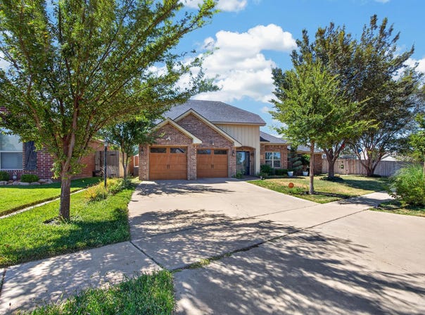 9315 CLINT Avenue, Amarillo, TX 79119-6231