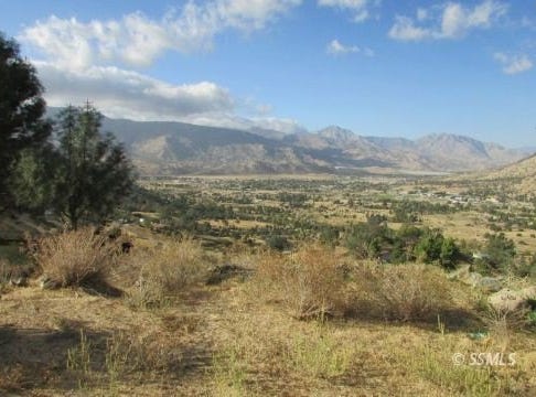 600 Piute St, Bodfish, CA 93250
