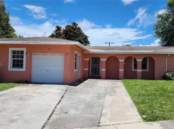 901 NE 160th Ter, North Miami Beach, FL 33162