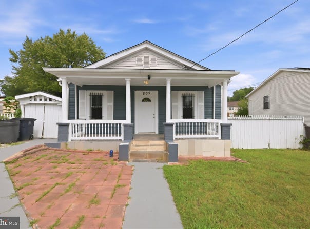 805 EASTERN Avenue, FAIRMOUNT HEIGHTS, MD 20743