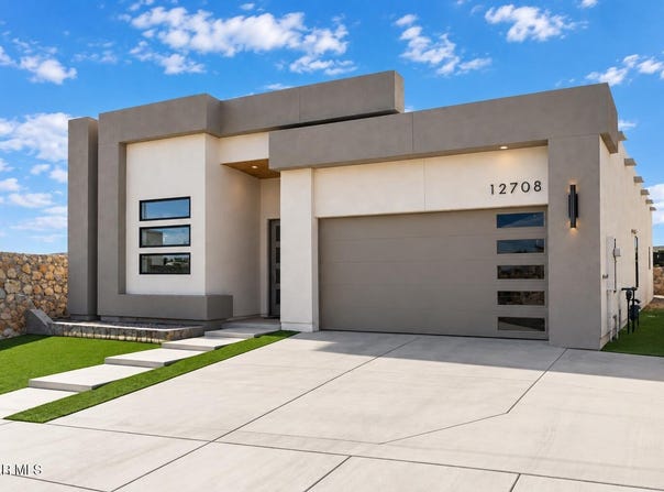 12708 Persistence Avenue, El Paso, TX 79928