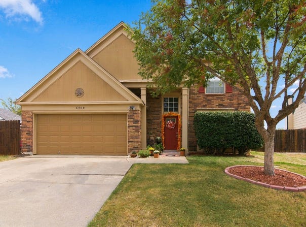 6808 Quail Meadow Drive, Watauga, TX 76148