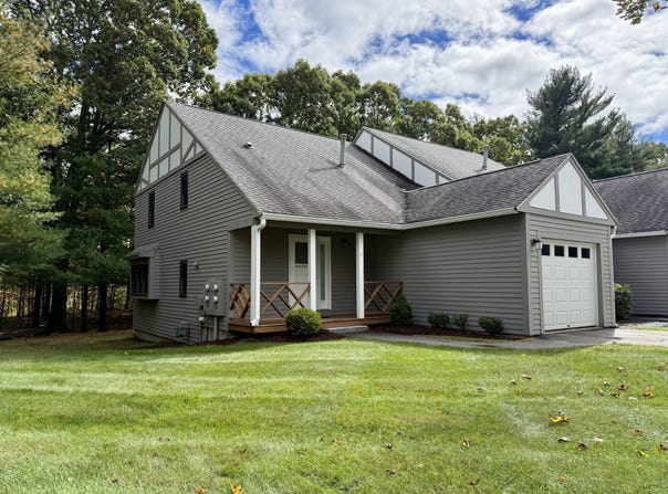 7 Victoria Drive, Auburn, MA 01501