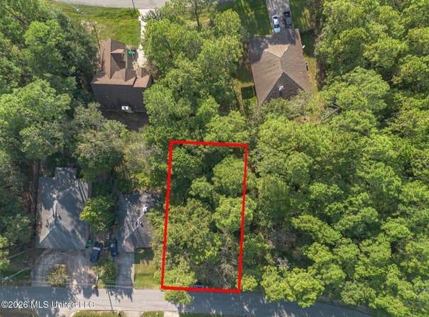 8335 Amoka Drive, Diamondhead, MS 39525