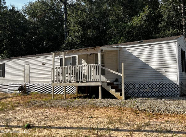 19395 Crestwick Street, Saucier, MS 39574