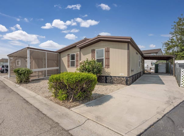 2205 E Linden St #6, Caldwell, ID 83605