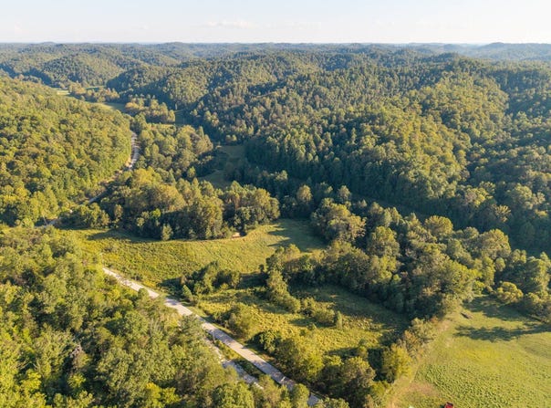 2605 KY 1094, Campton, KY 41301