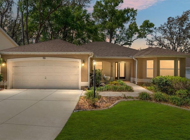 110 CHULA VISTA Avenue, LADY LAKE, FL 32159