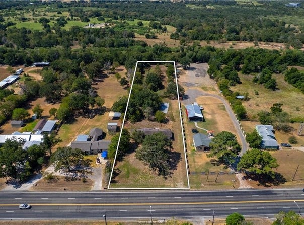 4904 N Texas Avenue, Bryan, TX 77803