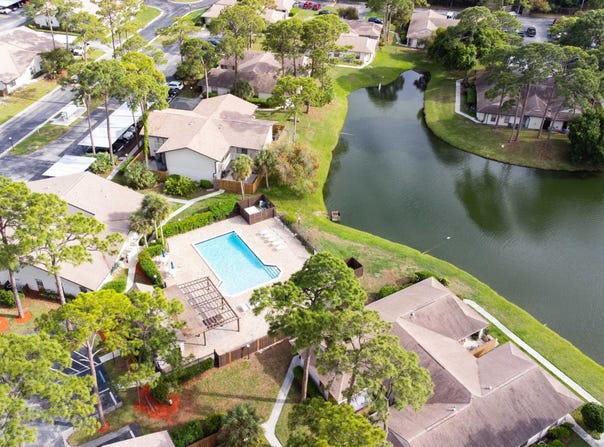 2811 Stoneway Lane, Fort Pierce, FL 34982
